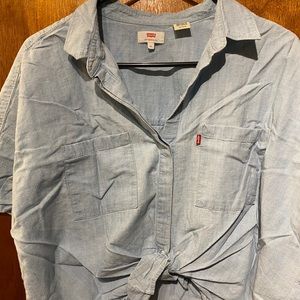 Levi’s Button down | Women’s | Lightweight